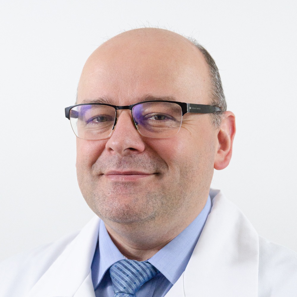 dr n. med. Maciej Kierzkiewicz